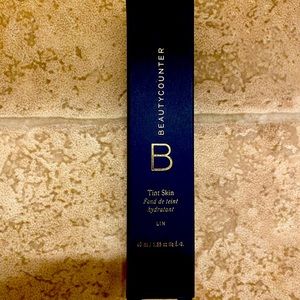 Tint skin. Linen. Brand new. Never opened